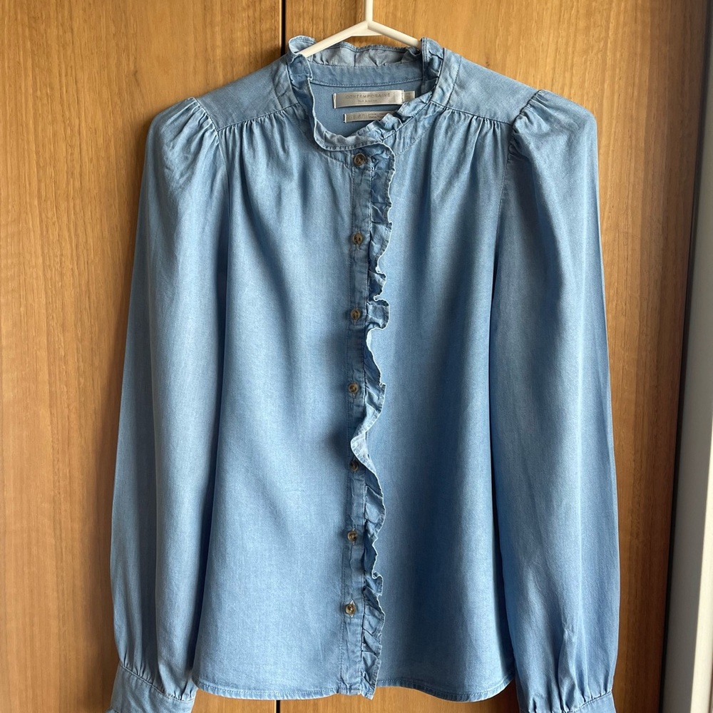 Contemporaneous Blue Ruffled Women's Top